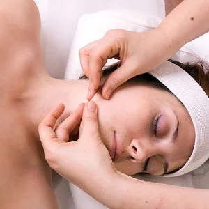 МАССАЖ ЛИЦА